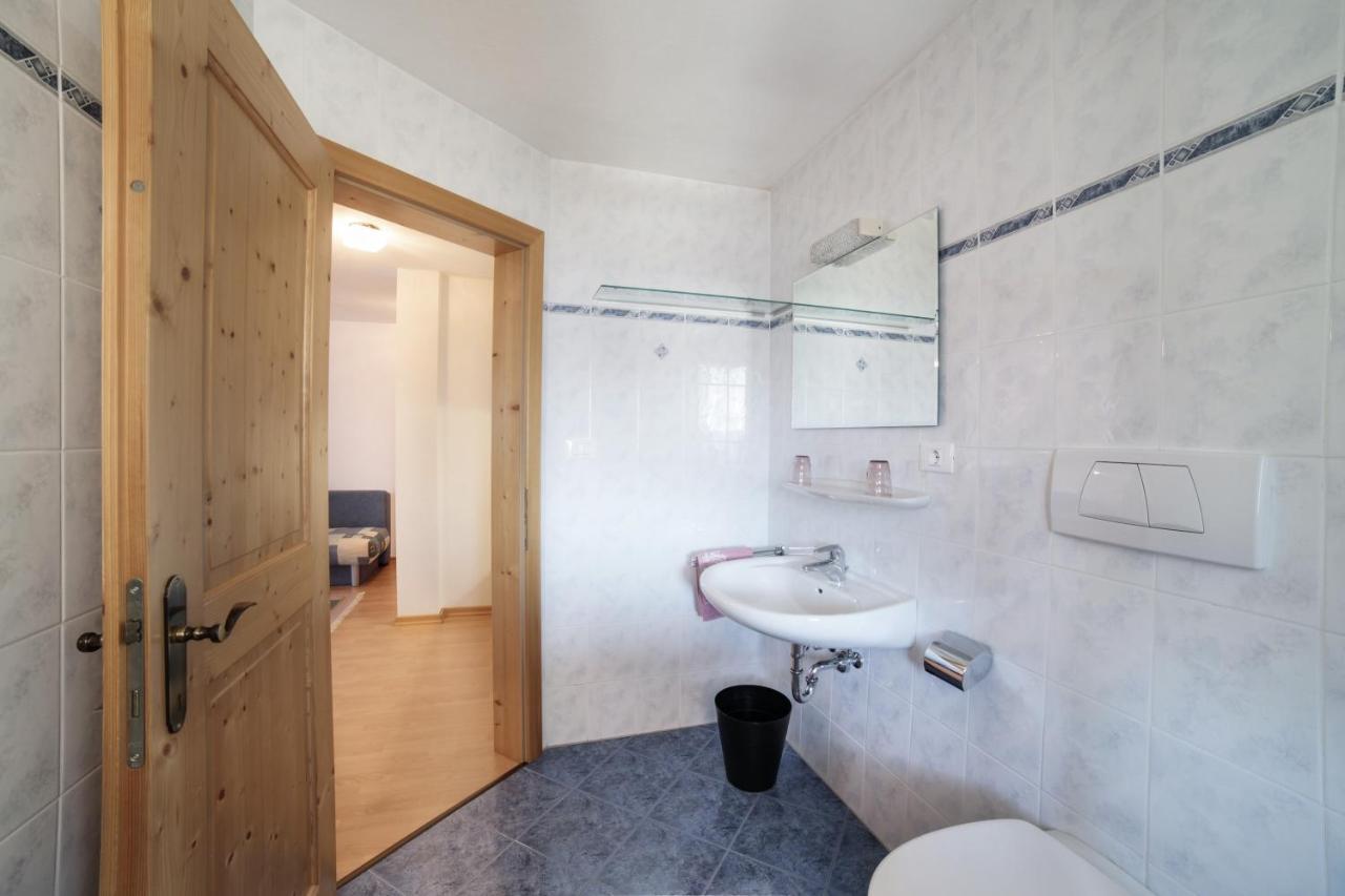Strickerhof - Appartment 2 Салтузио Екстериор снимка